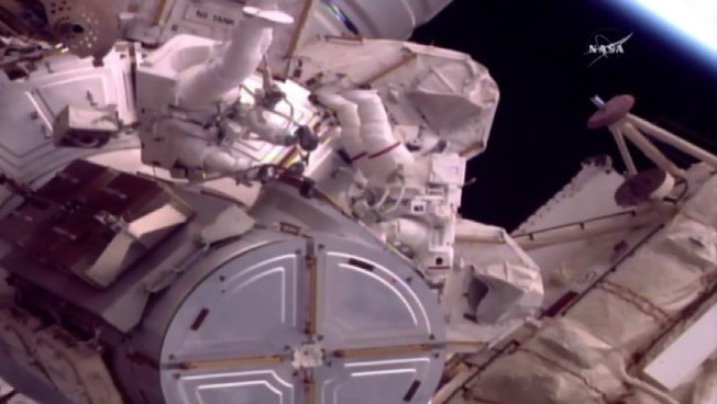 Passeggiata spaziale numero 200 sulla Stazione Internazionale