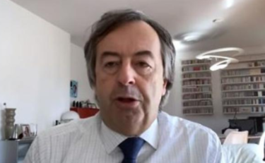 Il virologo Roberto Burioni