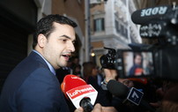 "Salvini, ora speriamo che tu...". La sciacallata del grillino Sibilia. Lui: "Mi augurano pure la morte"