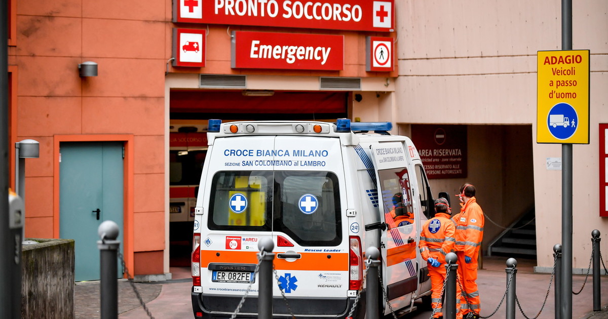 Morto il primo medico in Italia: aveva contratto il virus in corsia Sempre più a rischio i sanitari