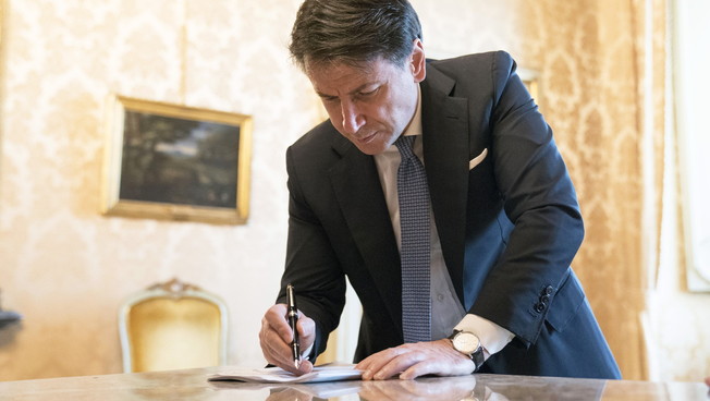 Coronavirus, decreto emergenza: come giudicate la scelta di Conte?