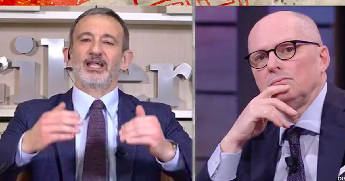 Coronavirus, Zingaretti positif, Senaldi: «Il a dit de courir pour embrasser un Chinois» Coronavirus, Zingaretti positif, Senaldi: «Il a dit de courir pour embrasser un Chinois»