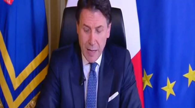 TUTTO CHIUSO IN TUTTA ITALIA. Ufficiale: siamo in guerra. Conte: