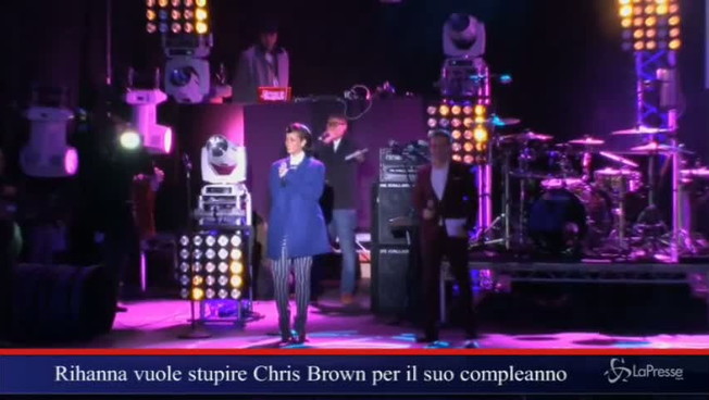 Rihanna vuole stupire Chris Brown per il suo compleanno