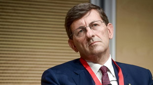 "Il primo che chiamerei". Super retroscena: Colao "premier della Fase 2", cos&igrave; fanno fuori Conte