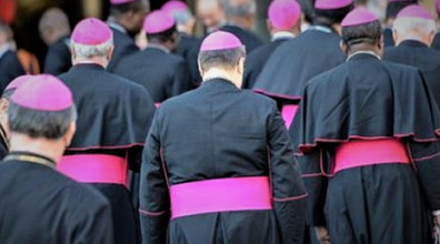 I preti che dicono “no” a Bergoglio