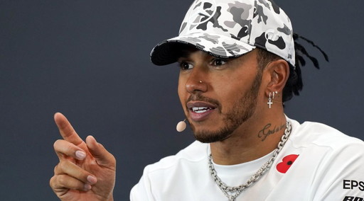 Bullizzato e pestato perché nero: Lewis Hamilton, il peggiore dei ricordi