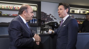 Mai visto niente di simile. Vespa? Bombarda Conte, Pd e M5s: Palazzo Chigi in macerie, lo scenario