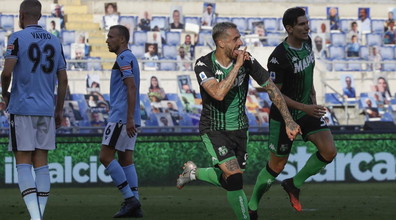 Serie A, Lazio in crisi nera: il Sassuolo banchetta, terzo ko consecutivo e addio scudetto