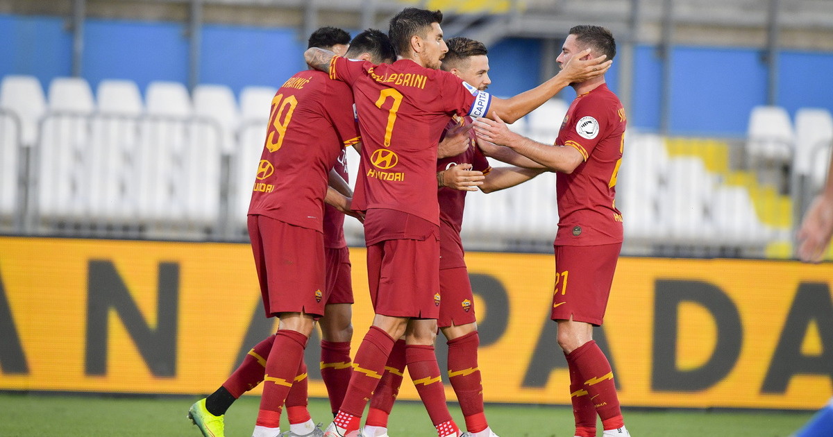 Serie A, la Roma strapazza il Brescia (ormai in B): Zaniolo, primo gol dopo l'infortunio