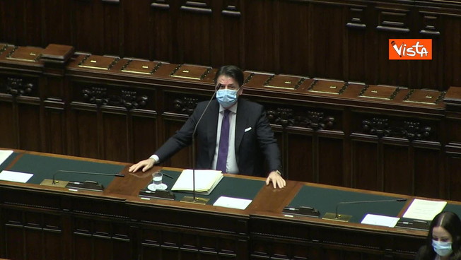 “O vinciamo tutti o perdiamo tutti”. Conte carica maggioranza e opposizione prima del Consiglio Ue