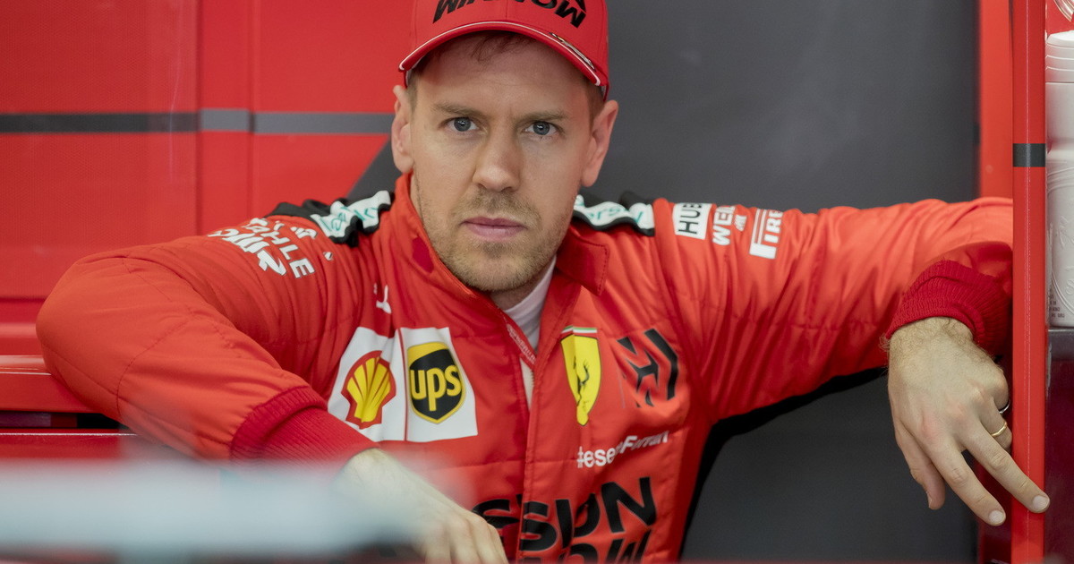 “Pagatelo per non correre”. Ferrari, la bomba del grande ex su Vettel: perché è distruttivo per Leclerc