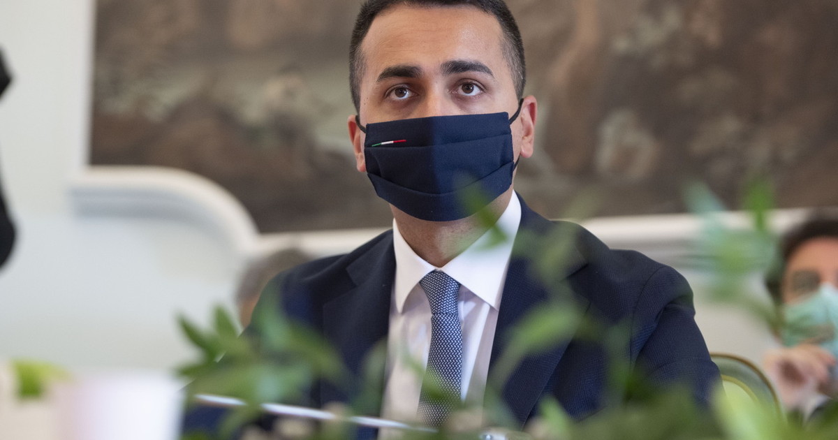 “Così potrete dire di aver vinto voi”. Franceschini “si è comprato” Di Maio: Benetton, ecco la verità sull'accordo farsa