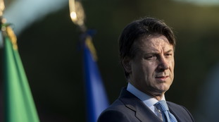 Epidemia colposa e omicidio colposo plurimo. Disastro-Covid, per Conte si mette malissimo: aperto un fascicolo sul premier