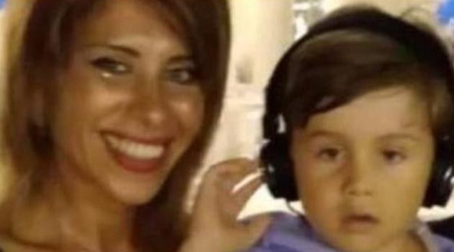 Cos'è successo in quei 22 minuti di buco. Viviana, una terza persona coinvolta? L'ipotesi inquietante