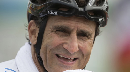 “Lo vedo già alle Olimpiadi”. Alex Zanardi, i medici riaccendono la speranza: reagisce agli stimoli