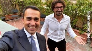 Lo sfregio a Billy Costacurta, Di Maio & Toninelli il peggio del peggio: spunta questa imbarazzante foto. Lì sotto... | Guarda