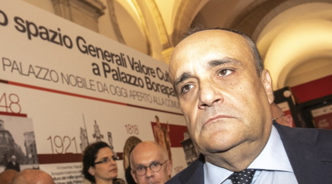 Non solo Tridico: a quest'uomo un totale di 172mila euro l'anno grazie al M5s. L'ultimo scandalo firmato Dadone