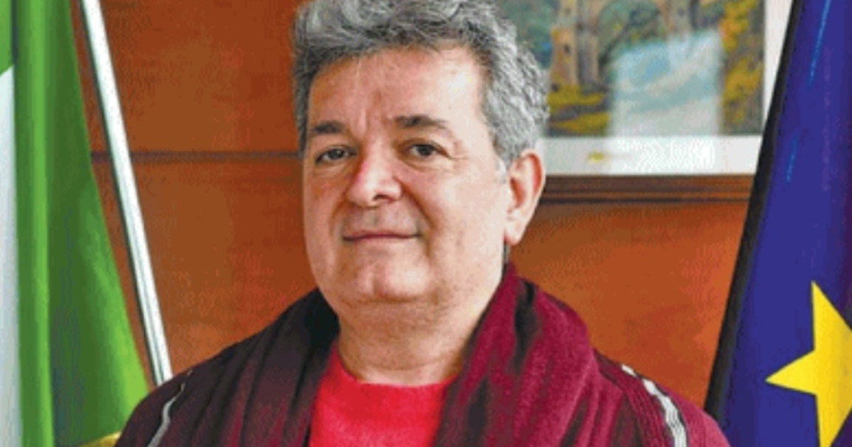 Filippo Facci e il caso Nino Spirlì: se neppure un gay è libero di dire fro***