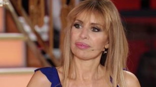 Ciao amica sincera. La Mussolini stoppa Ballando: il suo saluto commosso a Jole Santelli