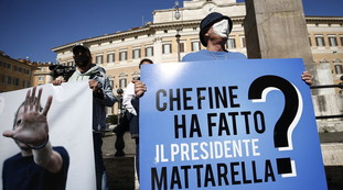 "Addio Pd, non siamo più liberi". Il ristoratore a Libero, straccia la tessera: doppio schiaffo a Conte e Zinga