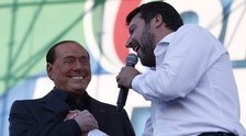 "Nessun leader è designato". Il Cav terremota il centrodestra: "Salvini?Vedremo alle urne"