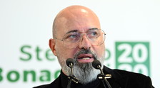 Bonaccini, il retroscena. Vertice di fuoco con Conte: "Non riusciremo a farlo accettare"