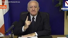 Sindaci nullità e giornalisti abbandonati a indegne demagogie. De Luca spara a zero su tutti: Giannini nel mirino