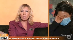 Non ho mai visto un cinese ricoverato o in farmacia. Melania Rizzoli, accusa clamorosa: Qualcosa non va | Video