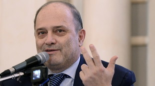 Come finirà la grottesca agonia M5s. Bechis, fonti riservate: tutto già scritto. Peggio della scissione, colpa di Grillo