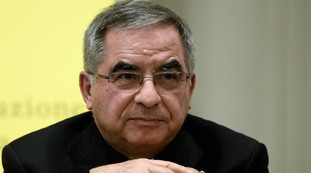 Sacro imbroglio in Vaticano, Becciu è stato incastrato? Vittorio Feltri: le carte che assolvono il cardinale, ombre sul Papa