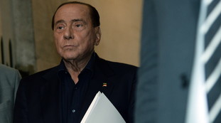 È quello il suo ruolo naturale. Berlusconi provoca Salvini: centrodestra e Italia, quando succederà