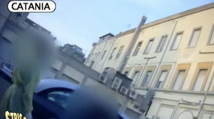 Non rispondono. Striscia, quello che nessuno ha il coraggio di mostrare sulla Sicilia: Covid, video desolante