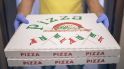 Contratto di trasporto, dritte quotidiane: cosa succede se ti portano la pizza sbagliata?