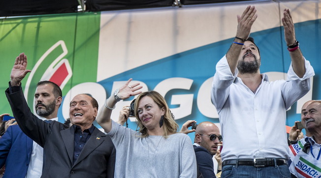 Nel centrodestra devono stare attenti. Ghisleri, bomba politica su Salvini e Meloni: Perché Berlusconi sta crescendo così