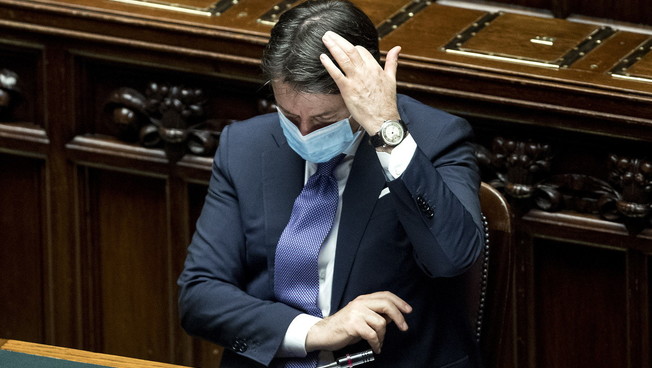 Renzi e la crisi, ennesimo ultimatum a Conte: secondo voi è la volta buona?