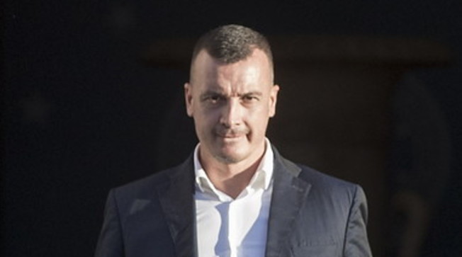 Non ci hanno avvisati. Trattativa con Conte, gelo di Renzi: siluro per far fuori Casalino?