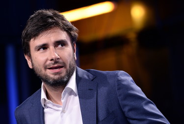 Ecco dove vuole arrivare. Paolo Becchi, informazioni riservate su Di Battista: nuovo governo, dramma italiano