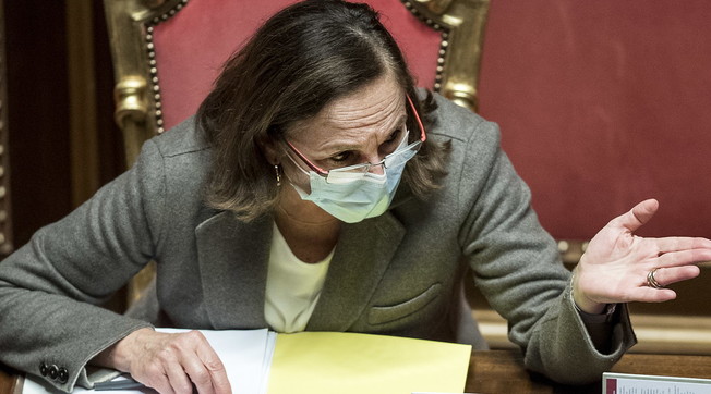 Di Fico in peggio? Mandato alla Lamorgese, l'incubo diventa realtà: l'ultima disperata mossa per tagliare fuori il centrodestra