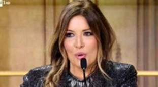 Nessuna solidarietà alla Meloni. La Lucarelli rincara la dose: altra colata di insulti dopo le offese del professore