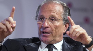 "Come ha negoziato". Le carte, Bisignani svela il disastro di Conte sul vaccino: siamo rovinati