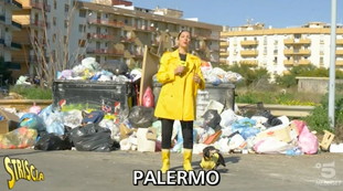 Pensa di aver finito il lavoro qui?. Italia sommersa dai rifiuti: Striscia va in Sicilia, il servizio-vergogna