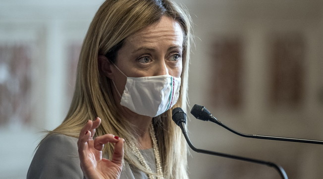 Speranza, altro dpcm: e i fatti?. Meloni cannoneggia contro Cav e Salvini: Non vorrei che..., il sospetto sugli alleati