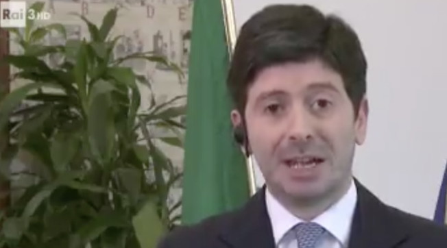 Mi aspetto altre zone rosse. Speranza scopre le carte dall'Annunziata: presto sarà lockdown bis?
