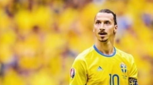 Il ritorno di Dio. Ibrahimovic, ecco la foto che fa tremare Pioli e Milan: un brutto sospetto | Guarda
