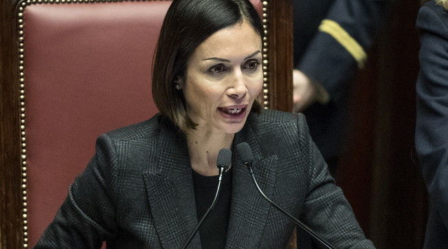 Earnings for slackers, goodbye. Blind: Carbagna's plan to destroy Grillino abomination