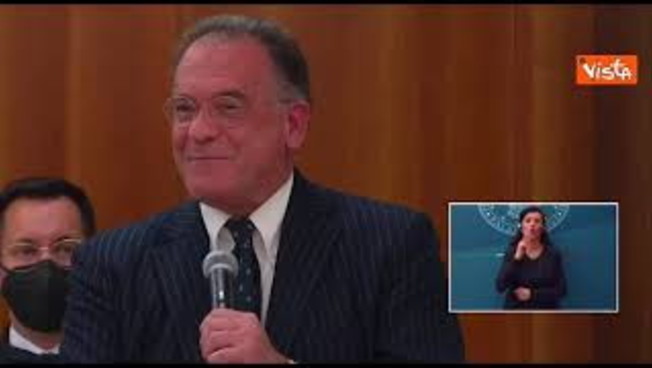 Mario Draghi, sorpresa a Palazzo Chigi: c'è anche Alessandro Cecchi Paone: 'Mi ha fatto venire in mente una cosa...'