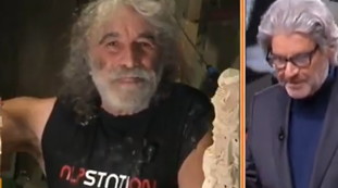 Chi voglio mettere al posto di quello lì. Mauro Corona tutto da godere, ridicolizza Roberto Speranza | Video