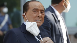 Come stanno le cose. Fango su Berlusconi ricoverato, indiscrezioni sulle reali condizioni di salute: ore d'ansia