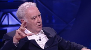 “Chi ha cancellato la libertà in Rai”. Salvini? Non proprio: bomba-Santoro da Giletti, qui viene giù la sinistra